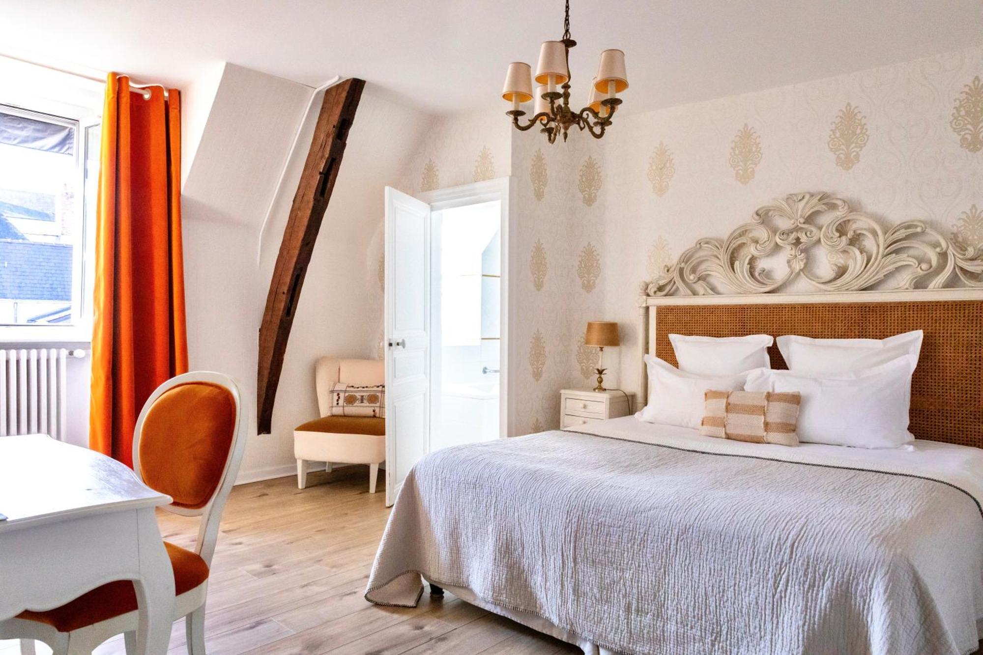 Superior Double Room,1638478082:JPEG
